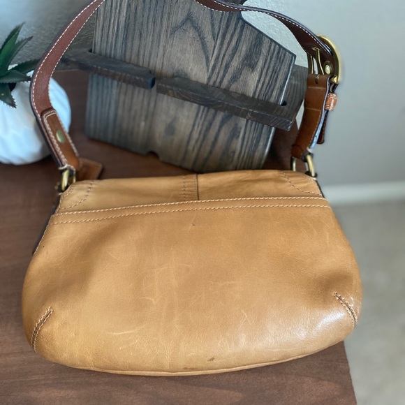 Coach Satchel - Picture 4 of 6